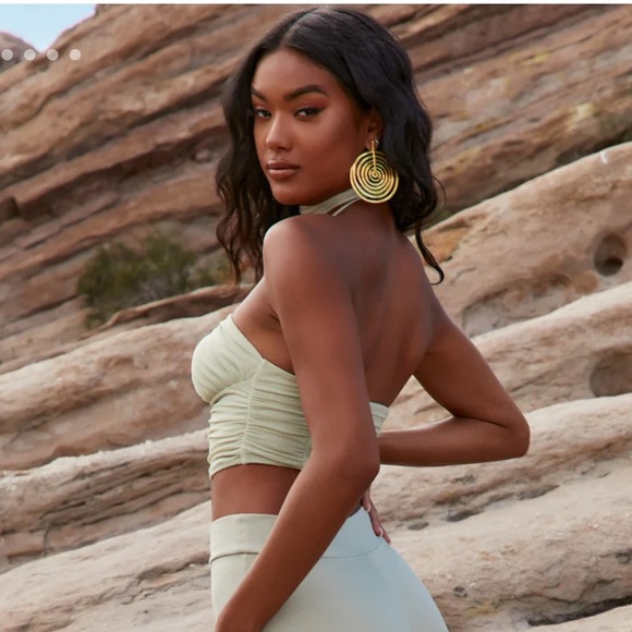 Oh Polly All Tied Up Strappy Choker Neck Crop Top - Picture 2 of 5